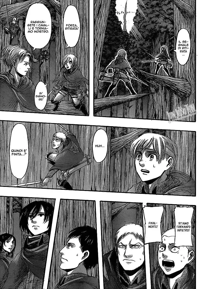 Shingeki no Kyojin Capitolo 28 page 9